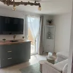 Дом отдыха 6pers Piscine, Clim, Terrasse, Bbq, 2km De La Портирань