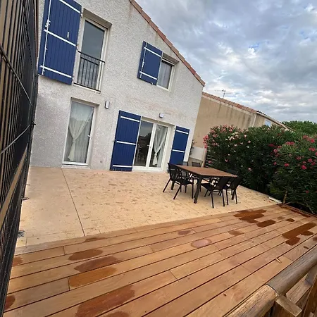 6pers Piscine, Clim, Terrasse, Bbq, 2km De La